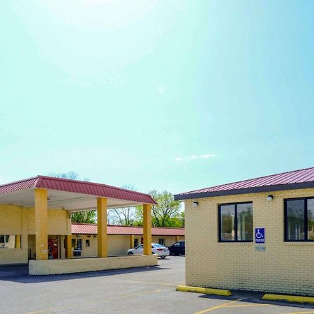 Econo Lodge Inn & Suites Carbondale Kültér fotó