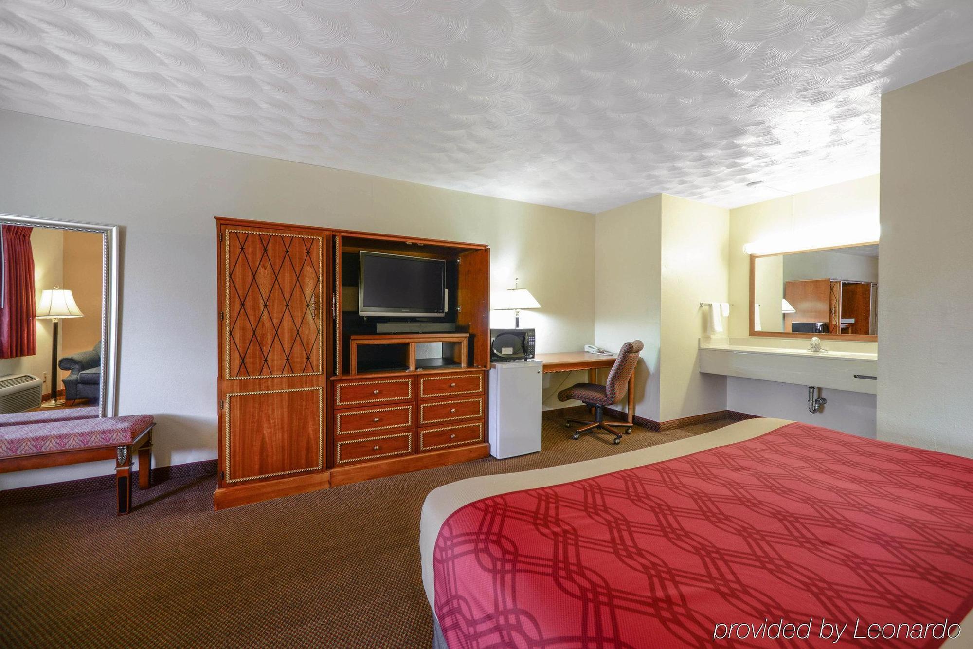 Econo Lodge Inn & Suites Carbondale Kültér fotó