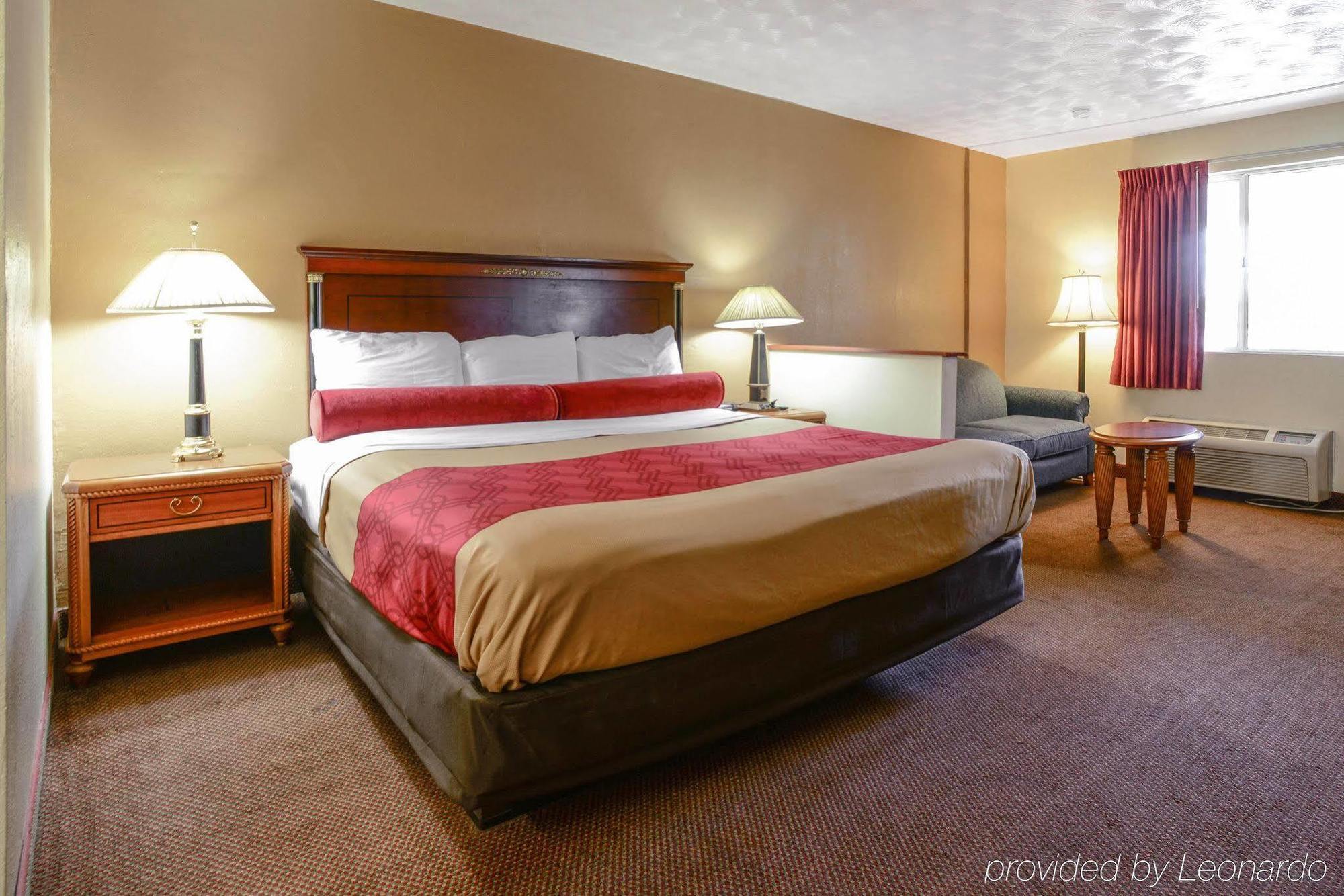 Econo Lodge Inn & Suites Carbondale Kültér fotó