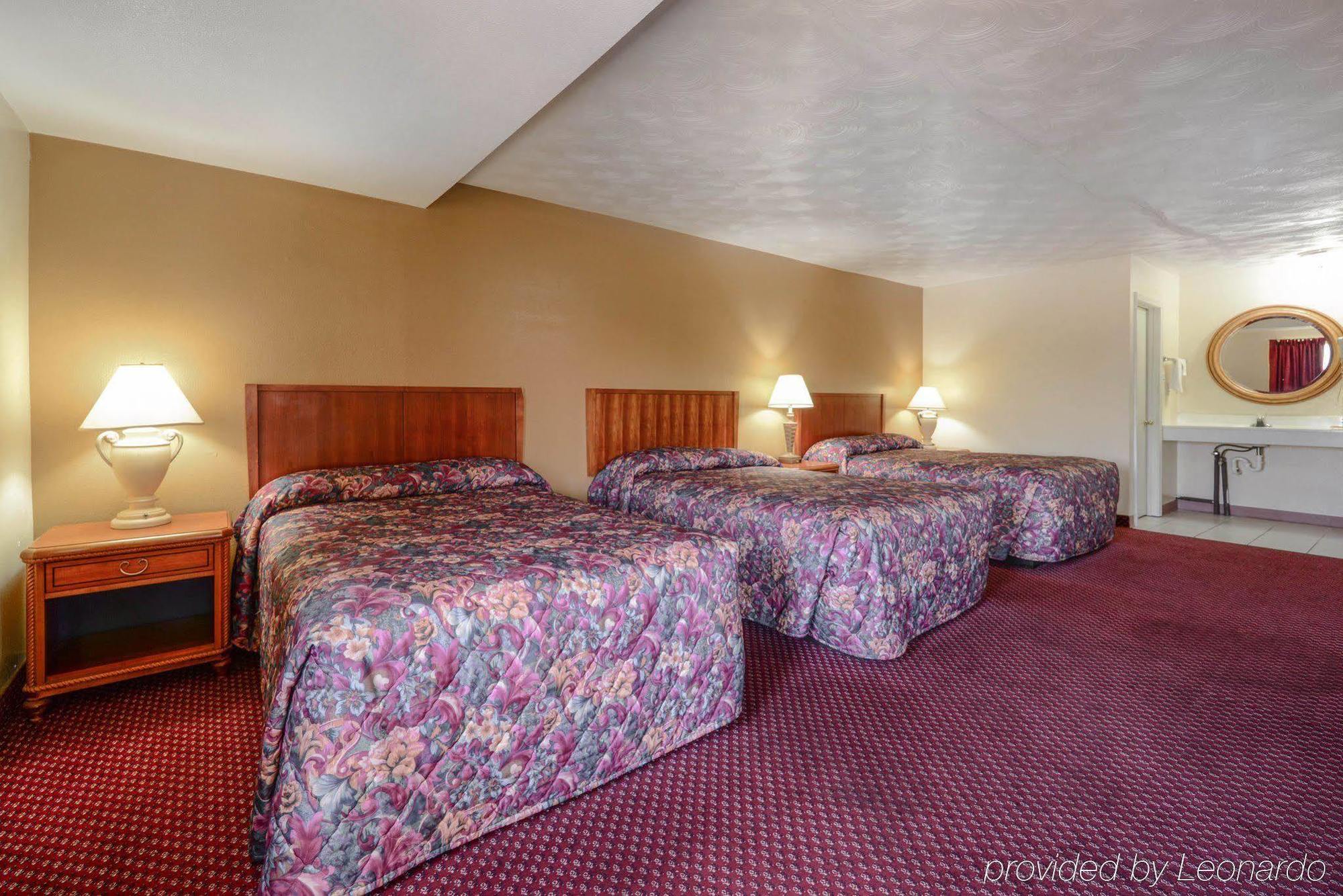 Econo Lodge Inn & Suites Carbondale Kültér fotó