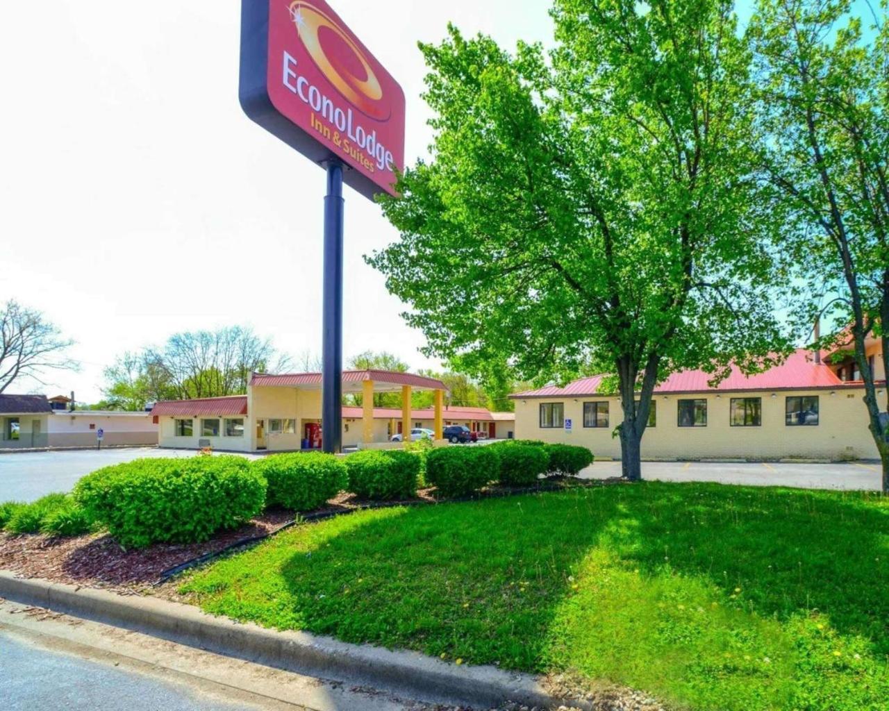Econo Lodge Inn & Suites Carbondale Kültér fotó
