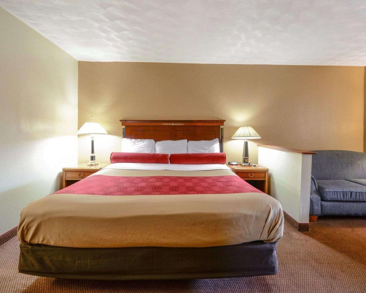 Econo Lodge Inn & Suites Carbondale Kültér fotó